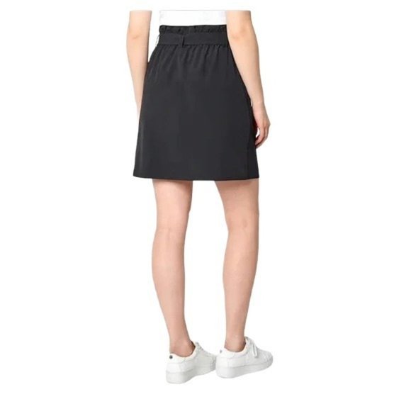 MONDETTA High Waisted Stretch Woven Skirt in Black - Picture 5 of 5